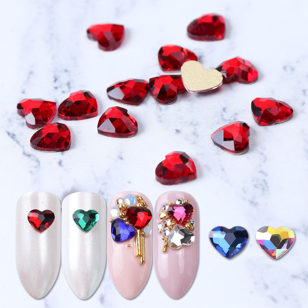 Кристаллы Swarovski в форме сердца