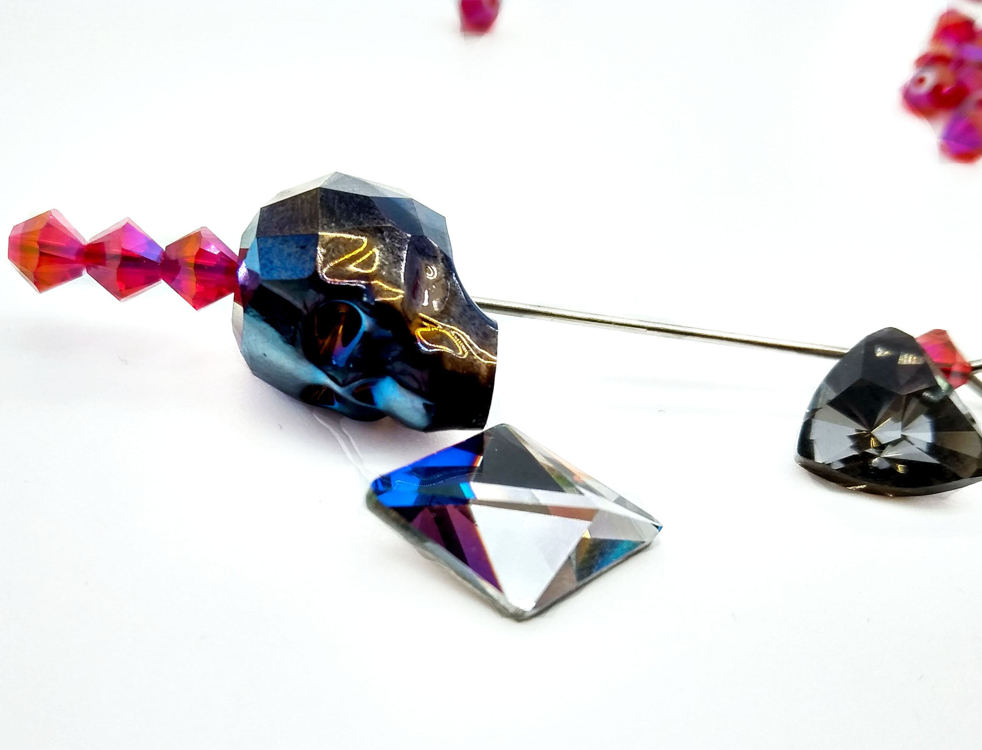 Кристалл Swarovski в виде черепа